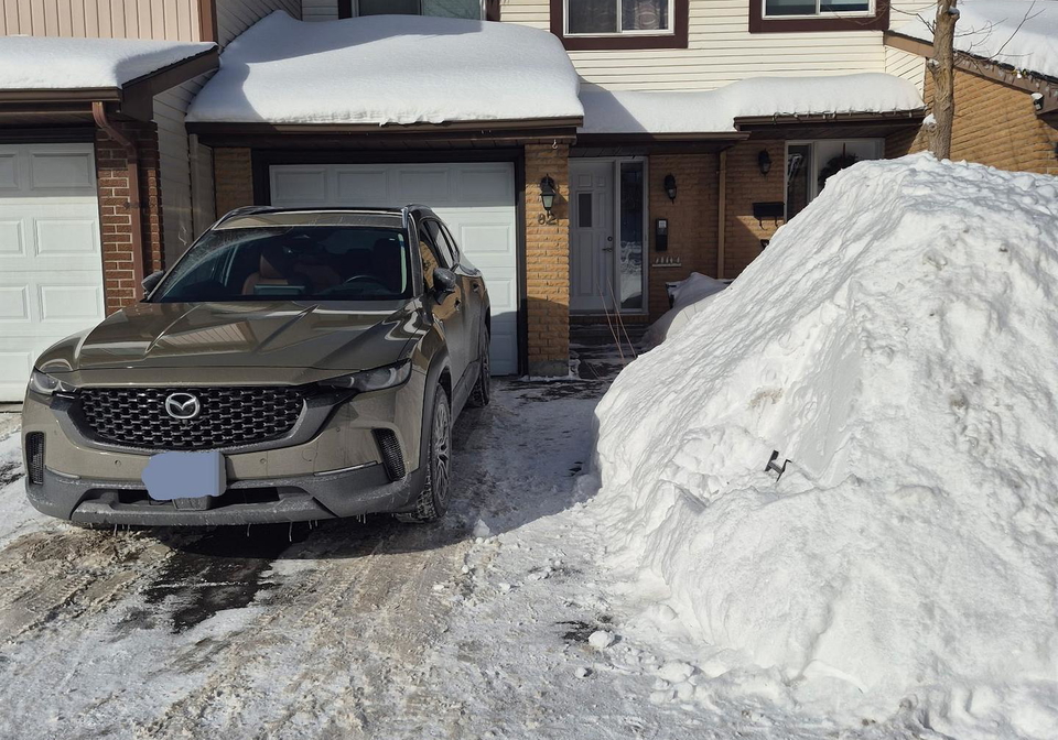 82-stokes-crescent-e-kanata-ontario-x12383095