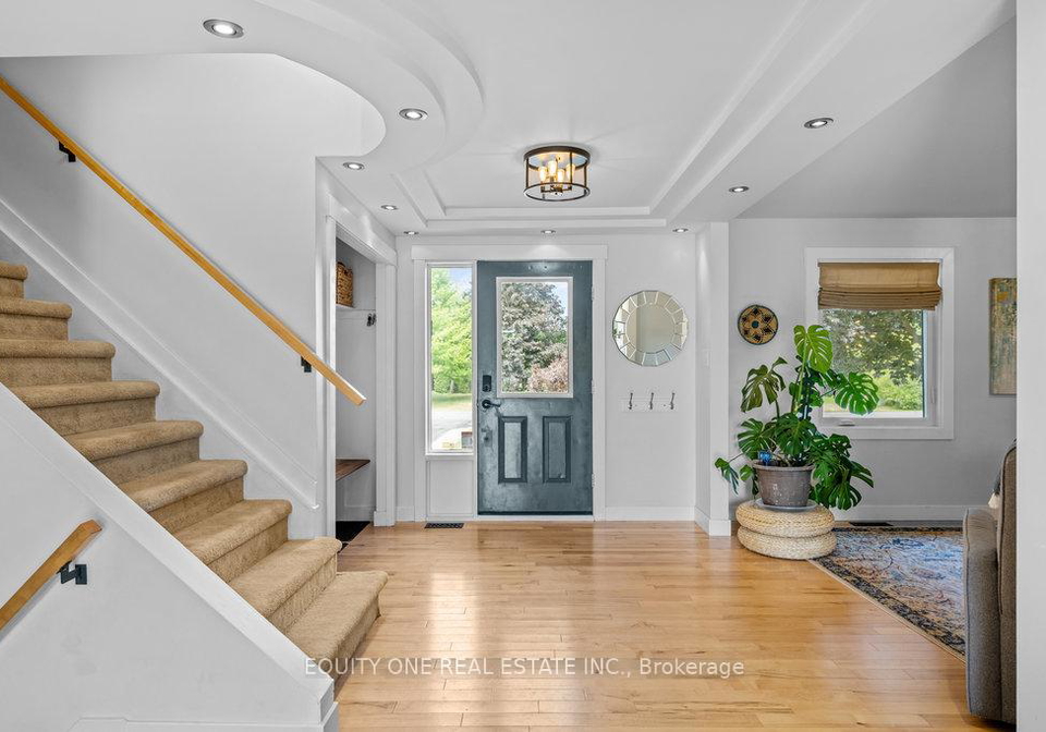 7038-quinnfield-way-ottawa-ontario-x12383111