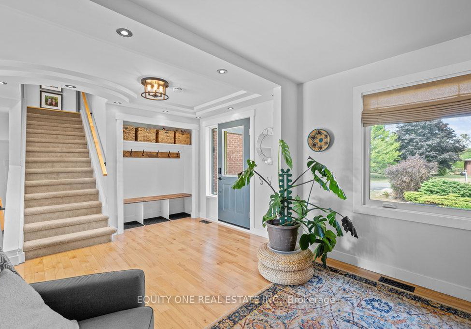 7038-quinnfield-way-ottawa-ontario-x12383111