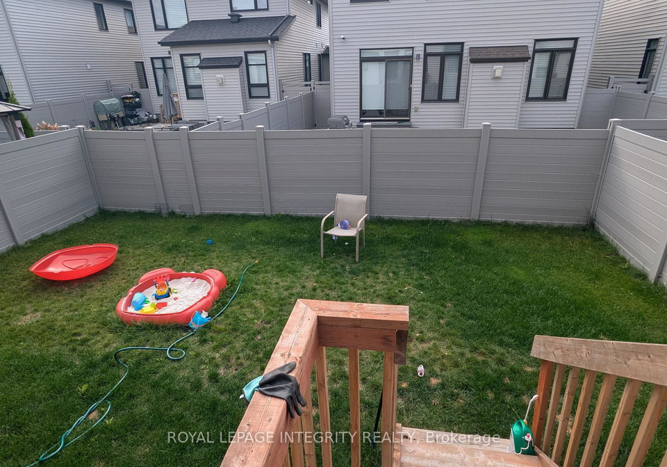 1054-eider-street-ottawa-ontario-x12383122