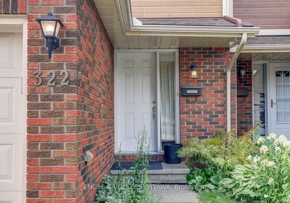 322-verdon-private-ottawa-ontario-x12383137