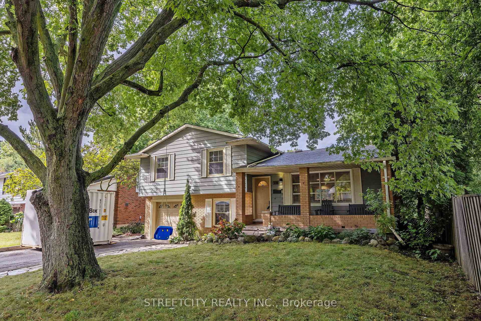 747-westbury-crescent-london-south-ontario-x12383286
