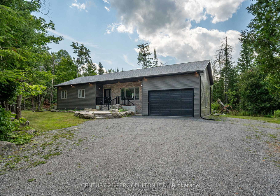 2196-mccrackens-ldg-road-douro-dummer-ontario-x12383296