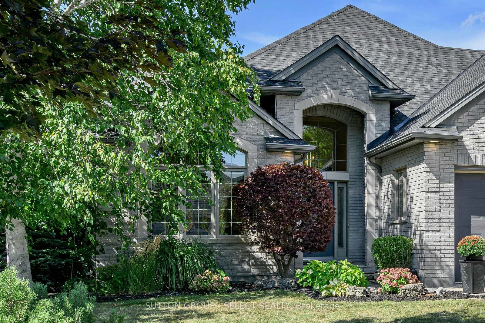 1186-aintree-road-london-north-ontario-x12383302