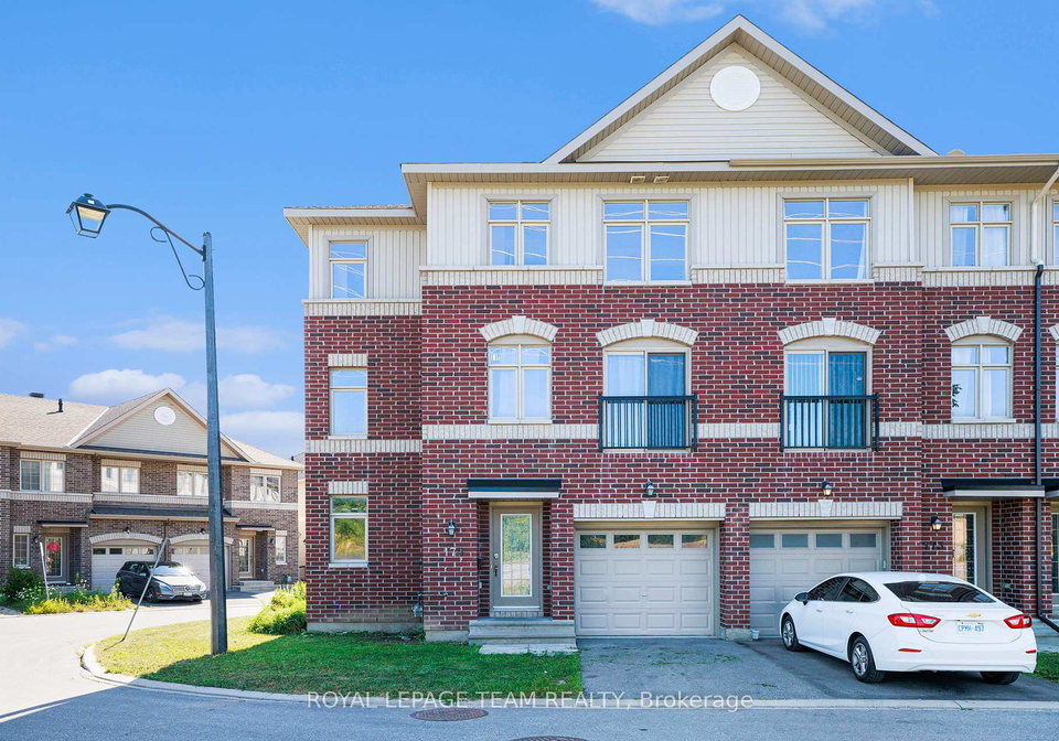 175-camden-private-ottawa-ontario-x12383323