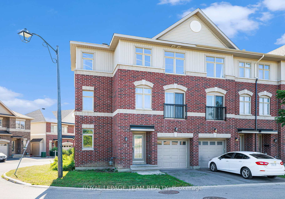 175-camden-private-ottawa-ontario-x12383323