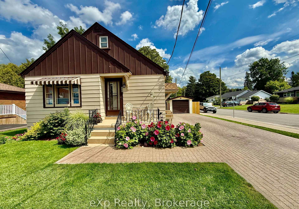 315-10th-avenue-hanover-ontario-x12383355