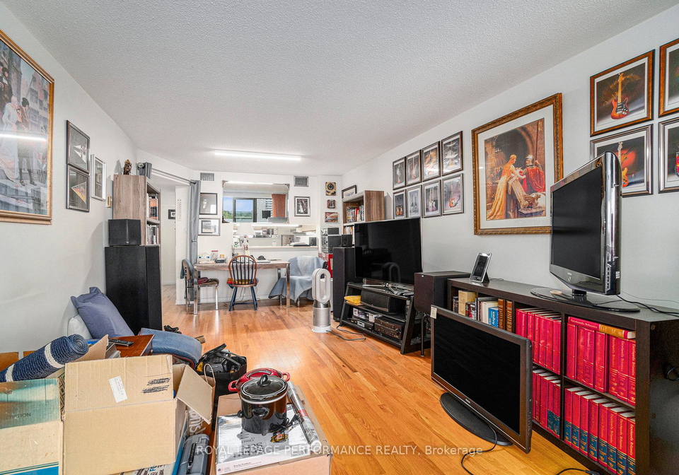 1180-ohio-street-ottawa-ontario-x12383433