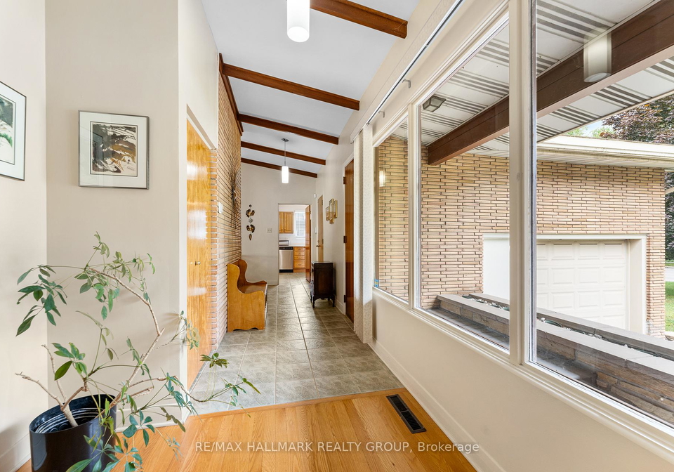 116-sherwood-drive-ottawa-ontario-x12383557