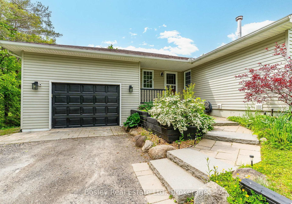 136-maple-lane-blue-mountains-ontario-x12383580