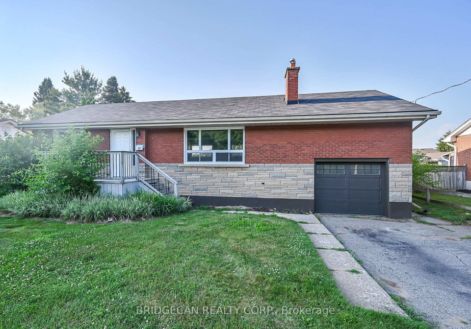 17-brierwood-avenue-grimsby-ontario-x12383587