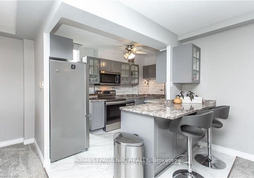 15-towering-heights-boulevard-st-catharines-ontario-x12383623
