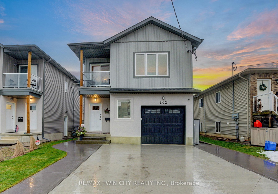 202-fifth-avenue-kitchener-ontario-x12383627