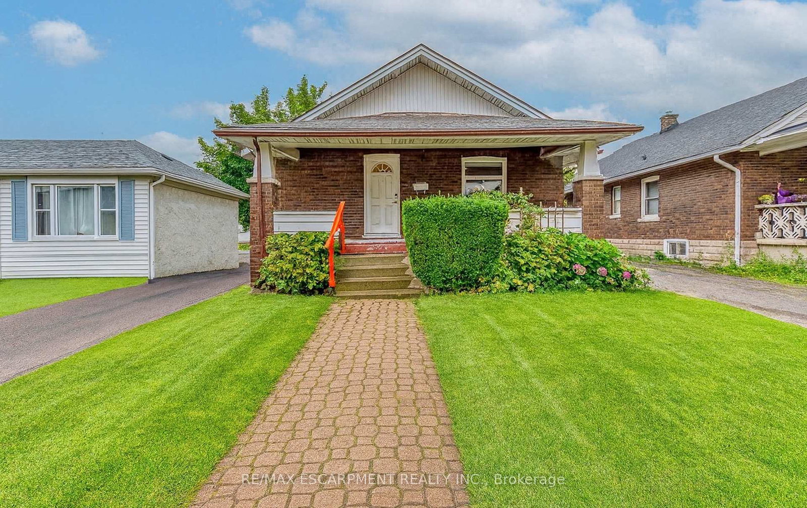 5188-maple-street-niagara-falls-ontario-x12383758