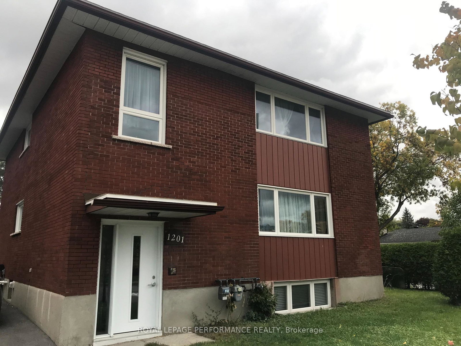 1201-maitland-avenue-ottawa-ontario-x12383764