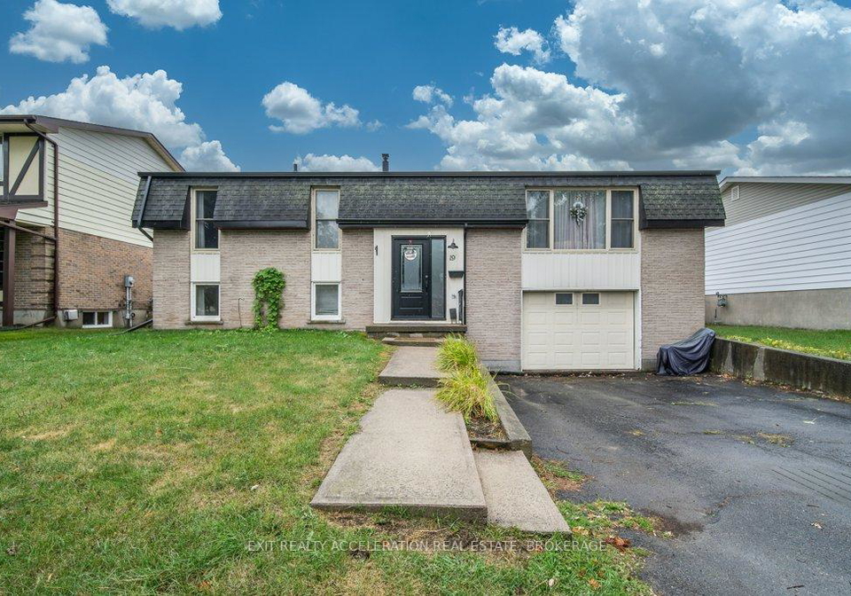 19-mortensen-drive-loyalist-ontario-x12383843
