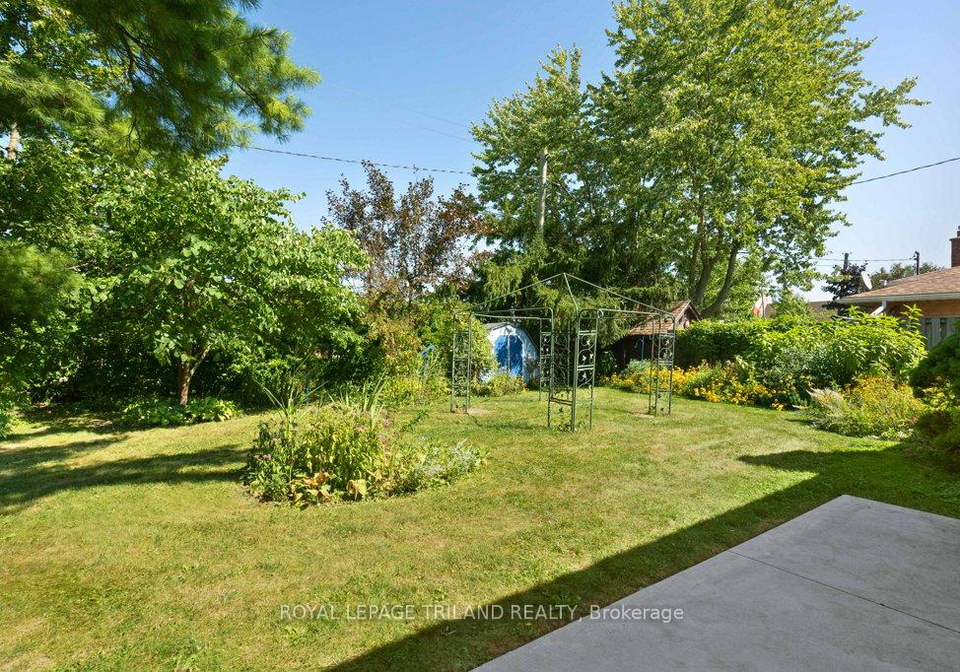 16-thompson-avenue-st-thomas-ontario-x12383893
