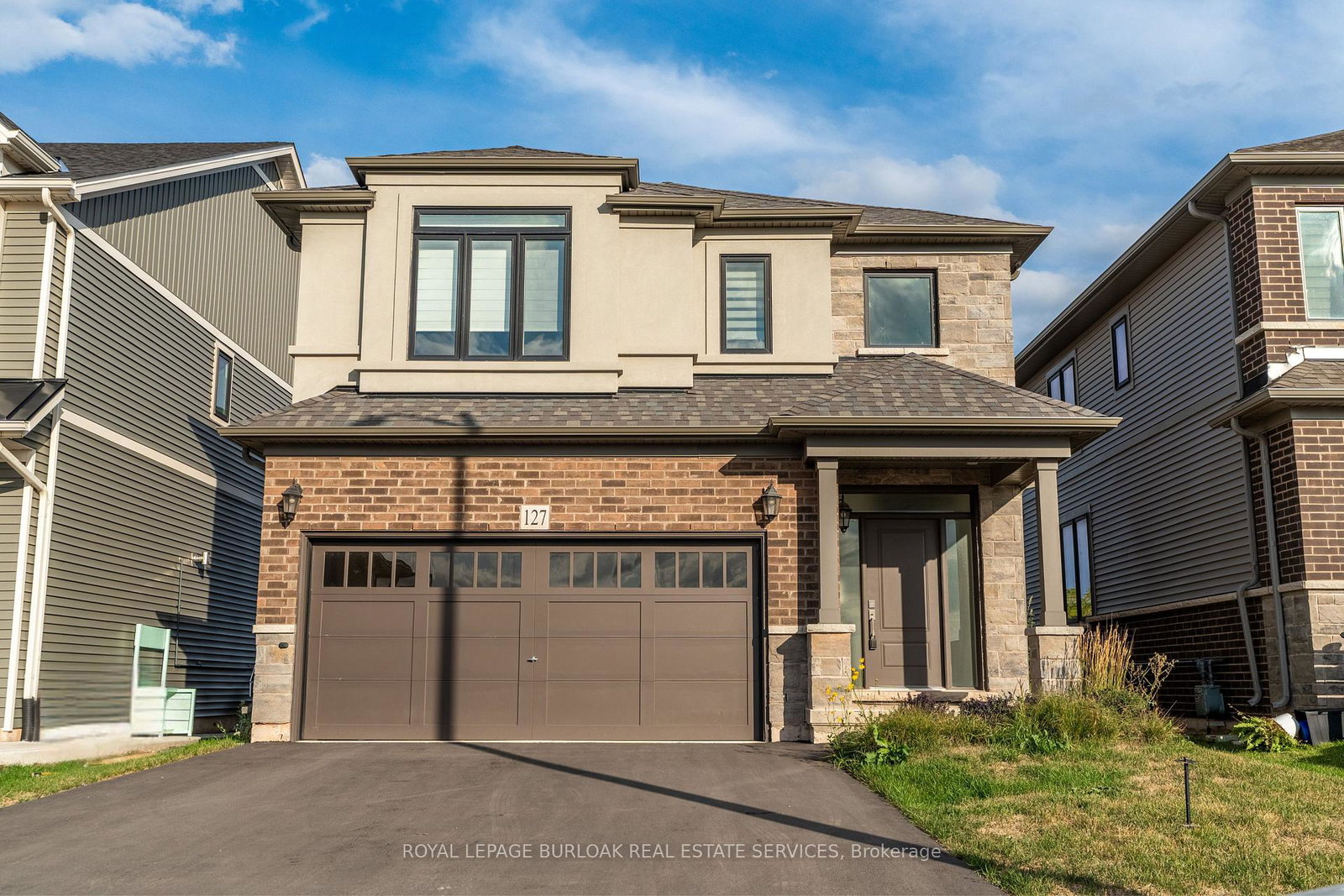 127-starfire-crescent-hamilton-ontario-x12383978