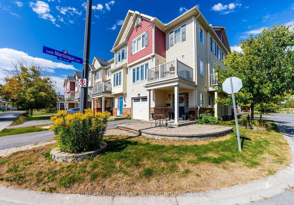 279-par-la-ville-circle-ottawa-ontario-x12384094