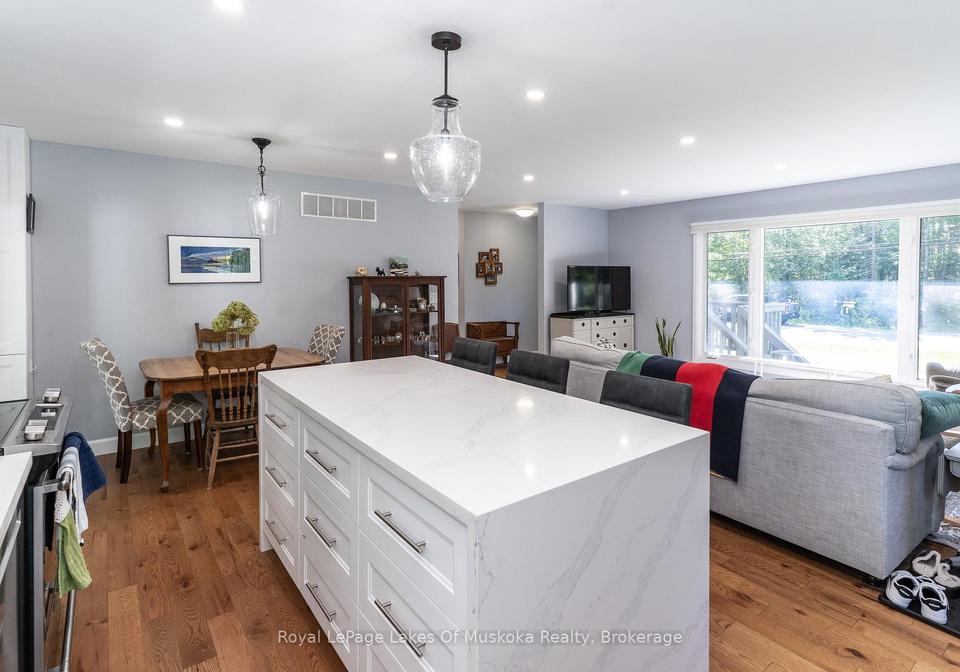 15-douglas-drive-bracebridge-ontario-x12384152