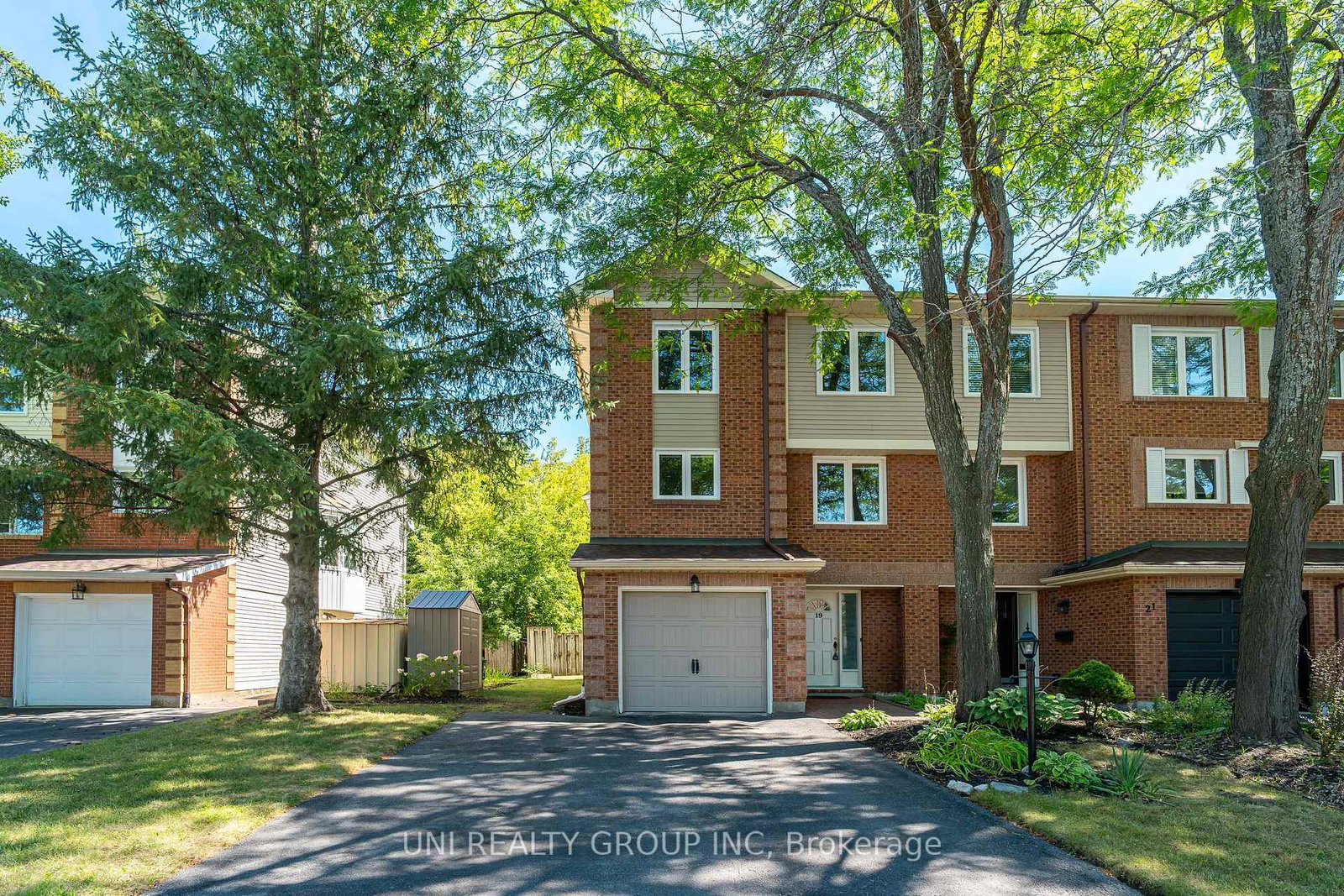19-arbordale-street-ottawa-ontario-x12384154