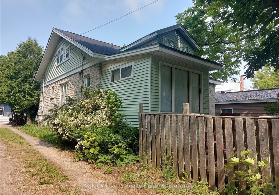 513-berford-street-south-bruce-peninsula-ontario-x12384198