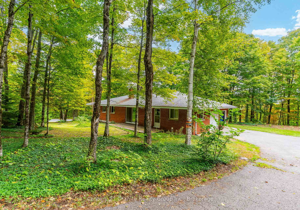 1204-walker-line-road-algonquin-highlands-ontario-x12384308