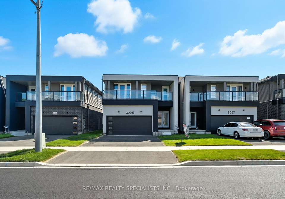 3225-dominion-road-fort-erie-ontario-x12384400