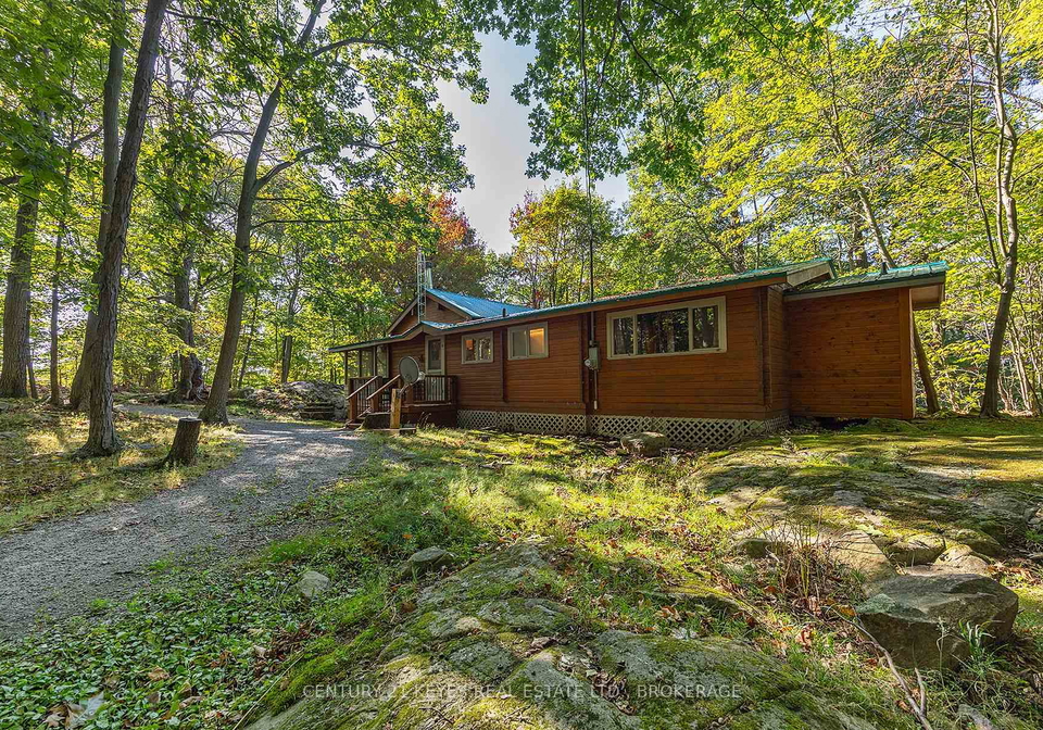 423-ash-island-frontenac-islands-ontario-x12384470