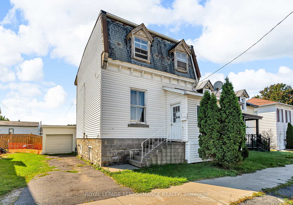 338-water-street-e-cornwall-ontario-x12384548