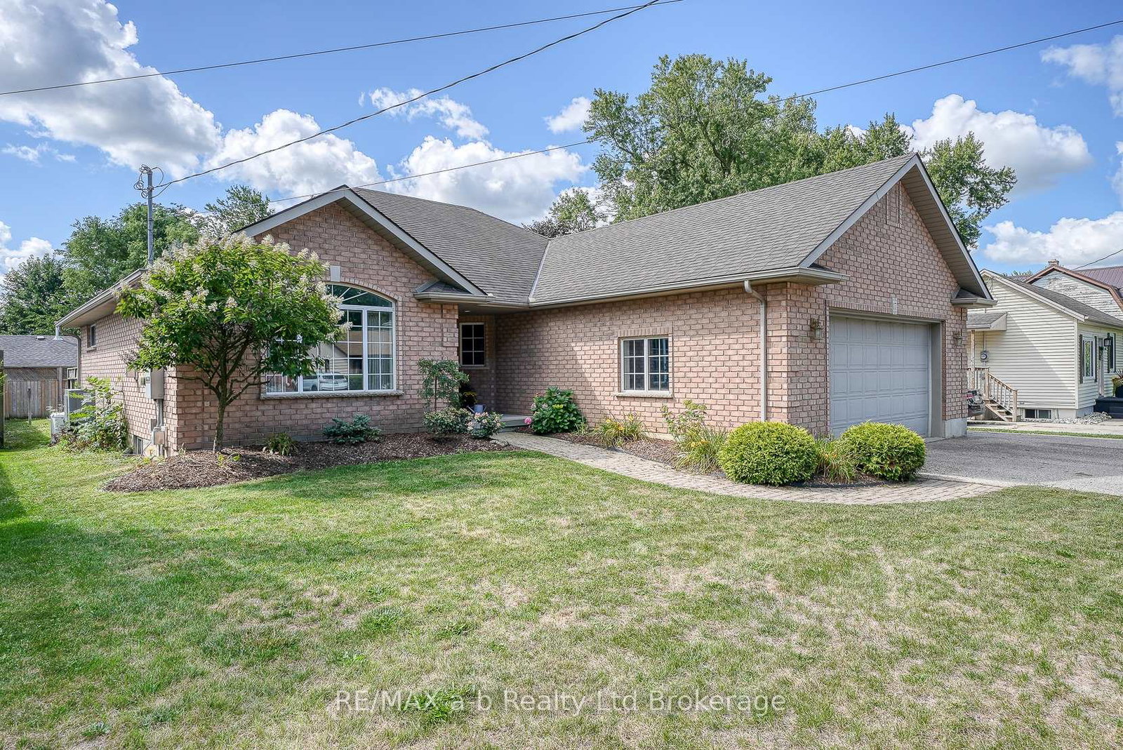 17-palmer-street-w-norwich-ontario-x12384729