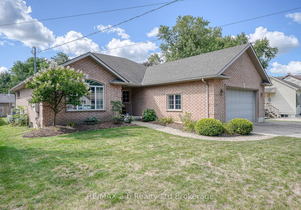17-palmer-street-w-norwich-ontario-x12384729