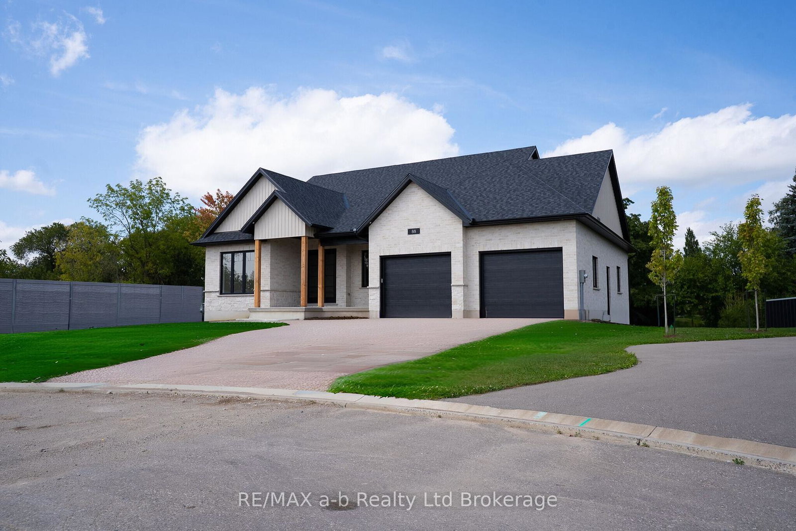 88-herb-street-norwich-ontario-x12384765