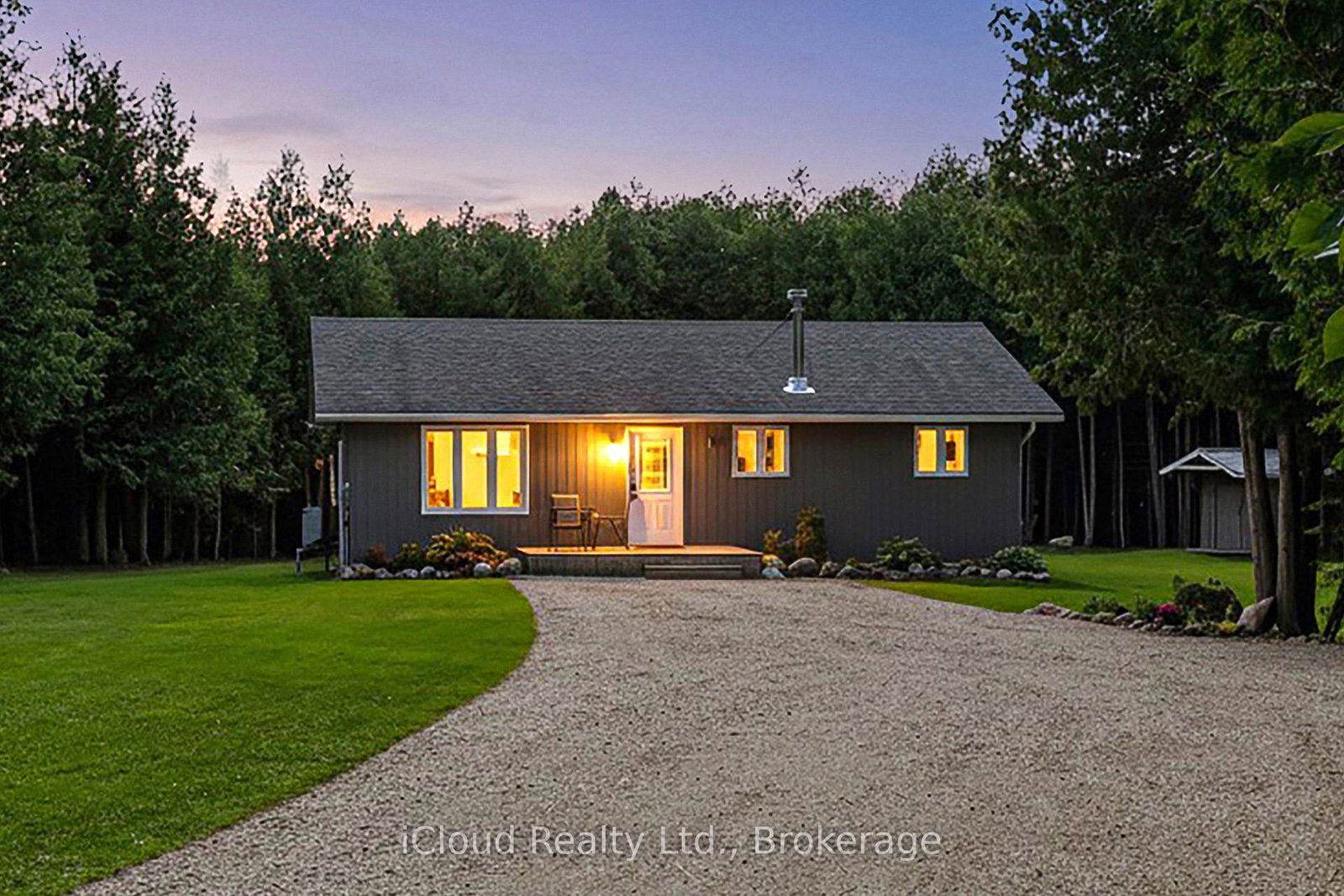 414156-41-b-sideroad-street-grey-highlands-ontario-x12384789