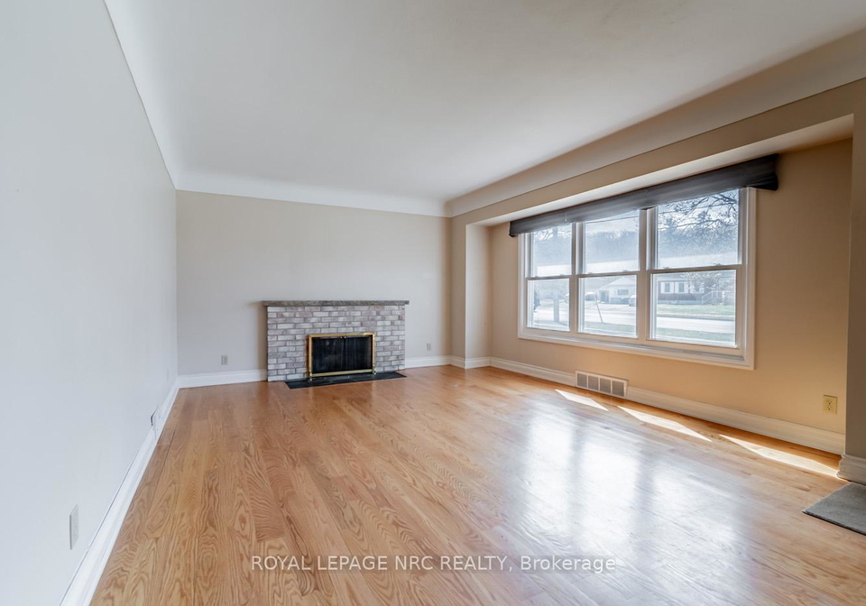 189-glendale-avenue-st-catharines-ontario-x12384902