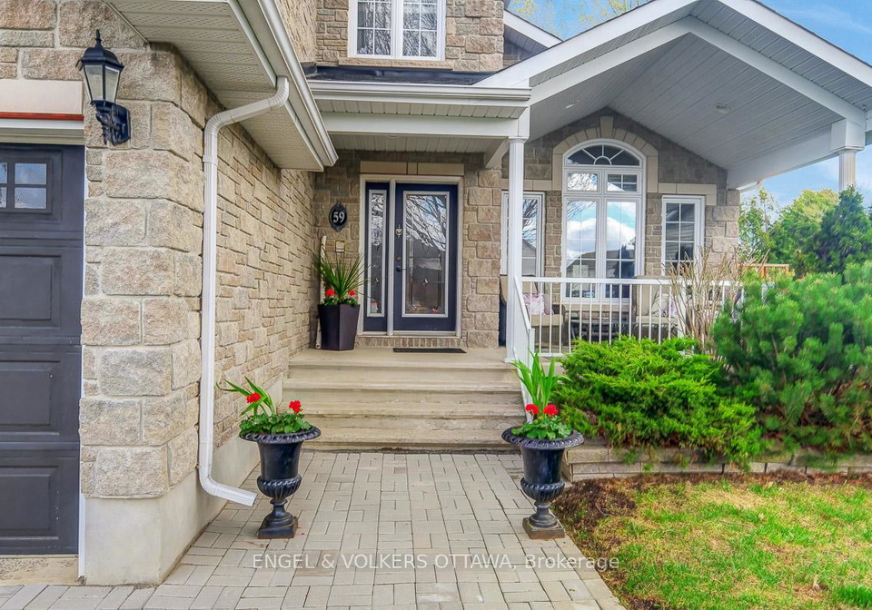 59-frontenac-boulevard-russell-ontario-x12385073