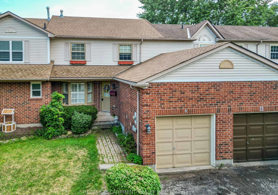 9-hedgelawn-drive-grimsby-ontario-x12385151