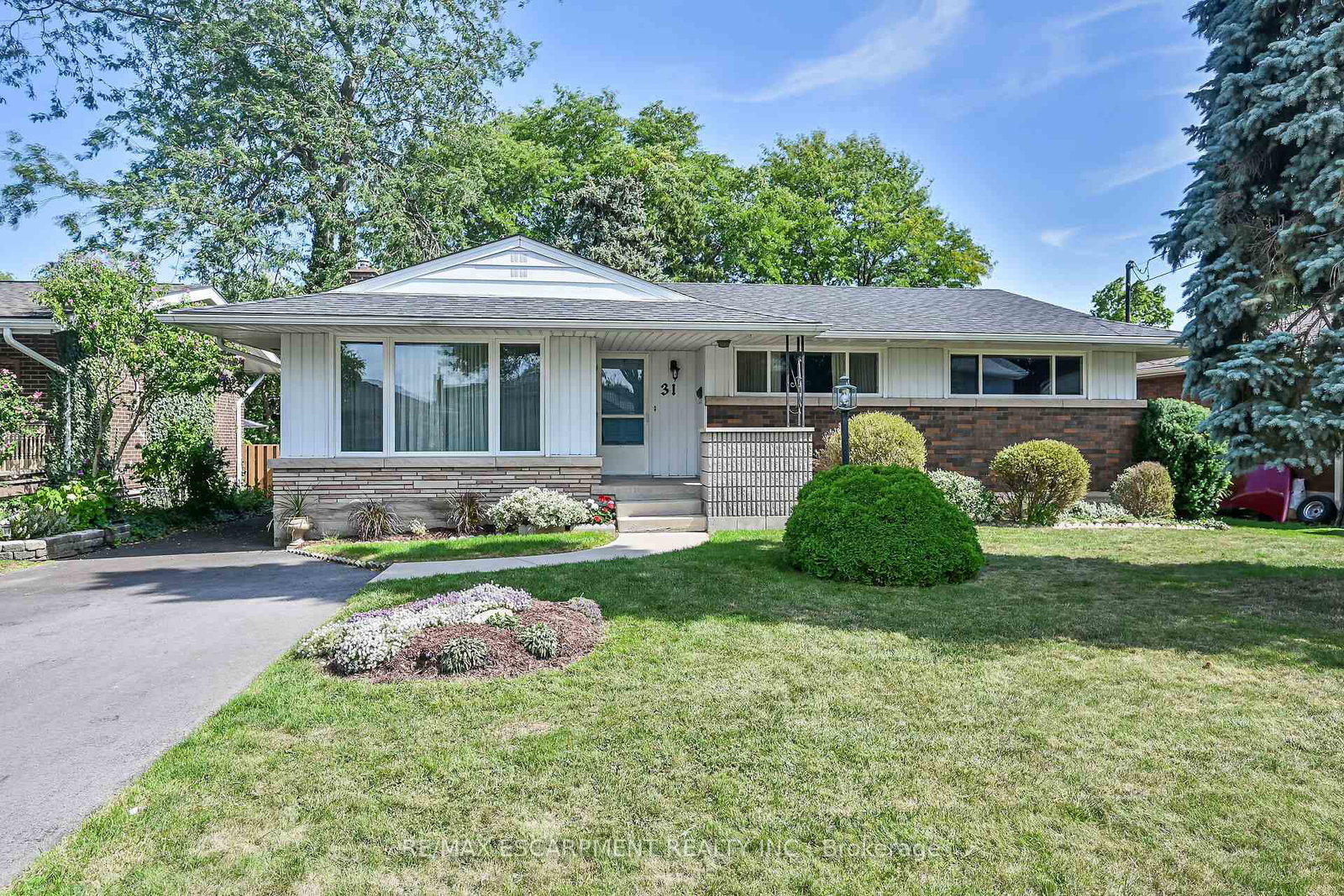 31-belair-drive-hamilton-ontario-x12385264