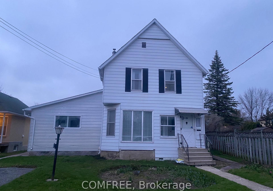 17-grant-street-perth-ontario-x12385336