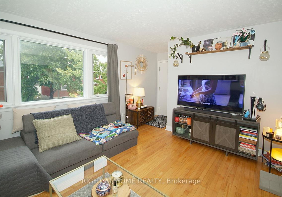 2436-carlsen-avenue-ottawa-ontario-x12385448