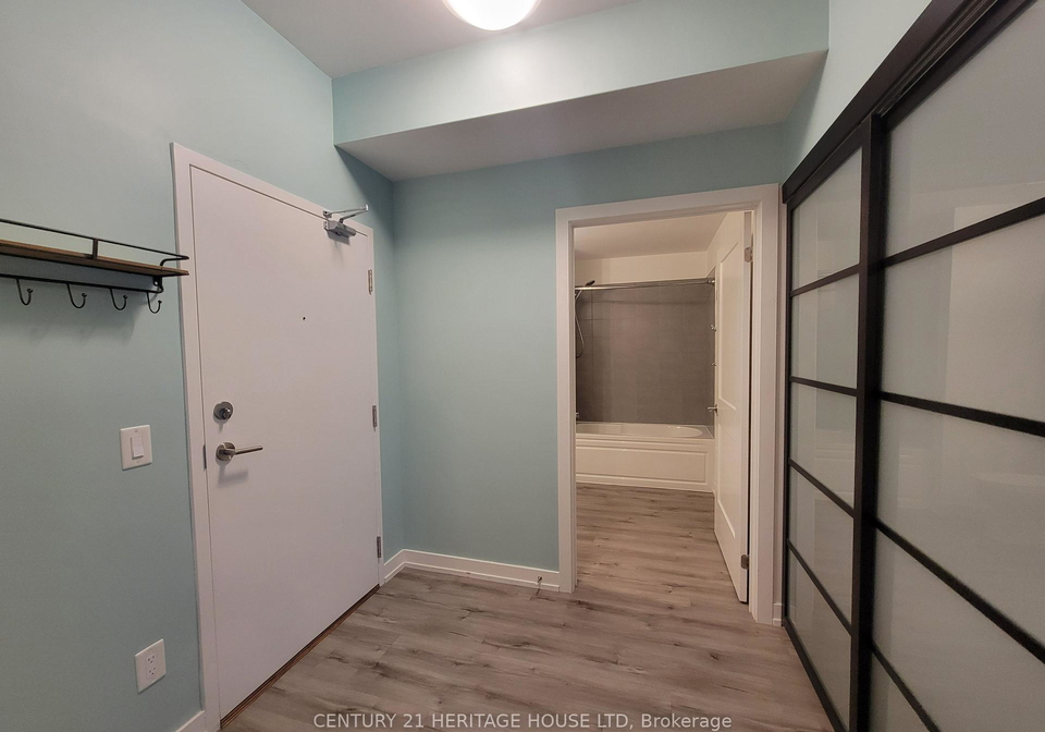 251-northfield-drive-e-waterloo-ontario-x12385822