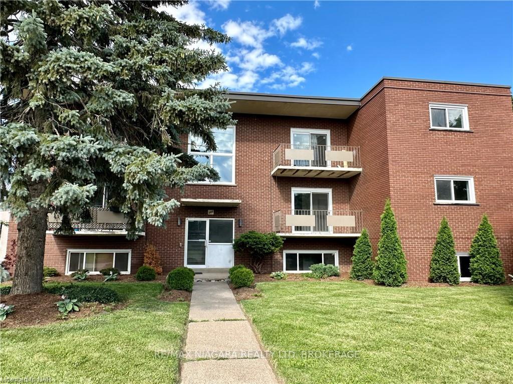 286-vine-street-st-catharines-ontario-x12385881