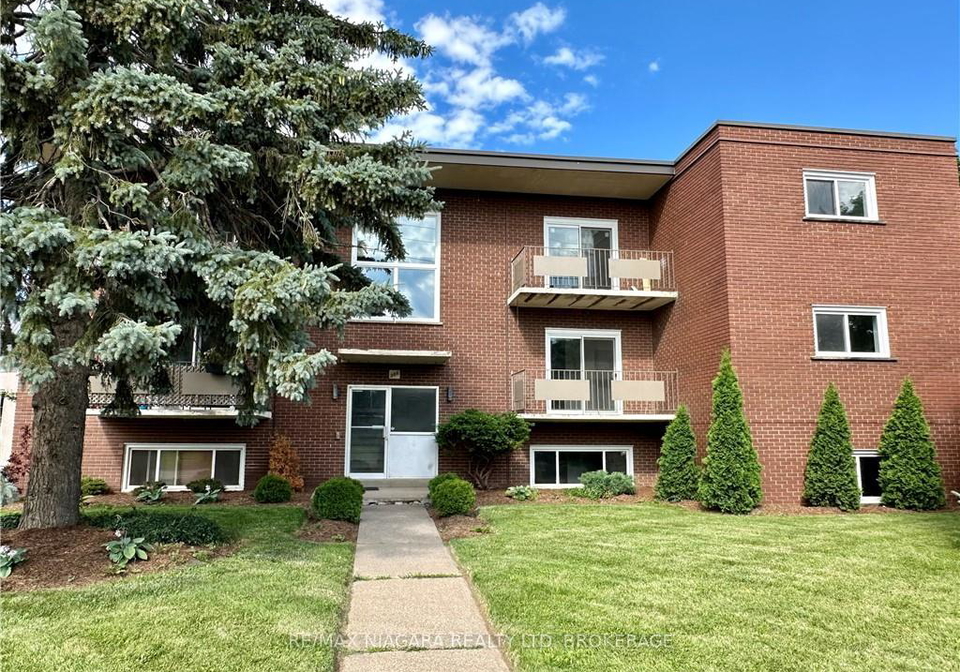 286-vine-street-st-catharines-ontario-x12385881