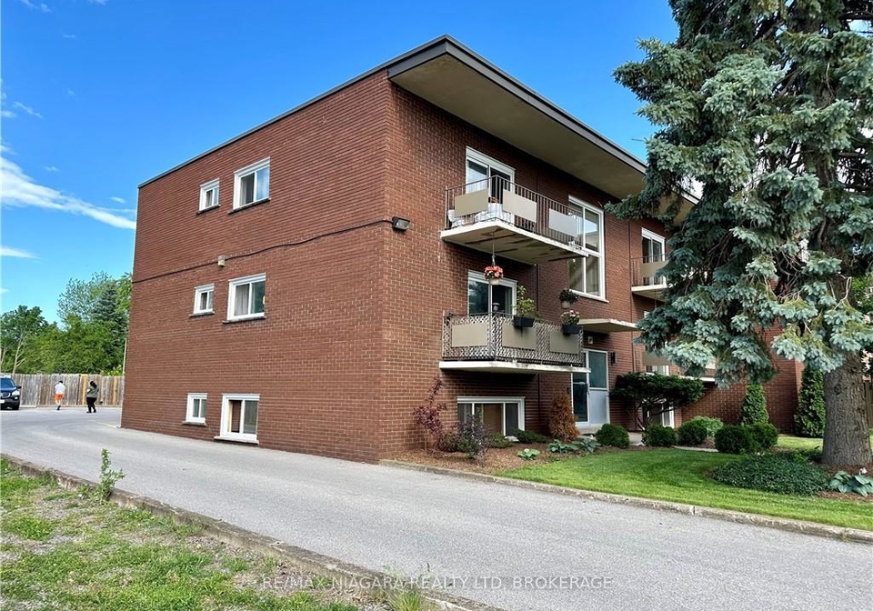 286-vine-street-st-catharines-ontario-x12385881