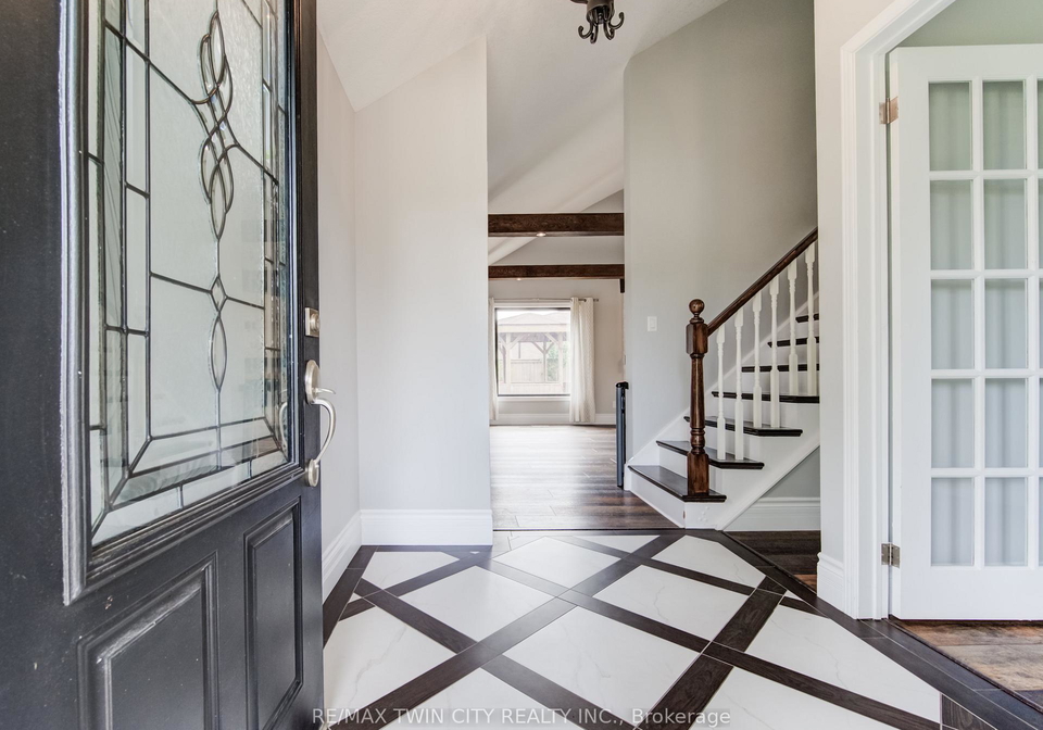 3-westview-crescent-kitchener-ontario-x12385937