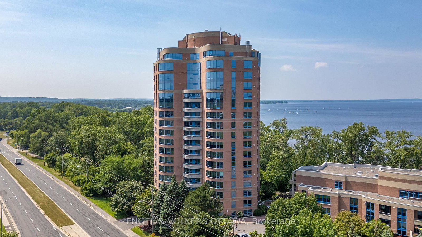 3105-carling-avenue-ottawa-ontario-x12386047