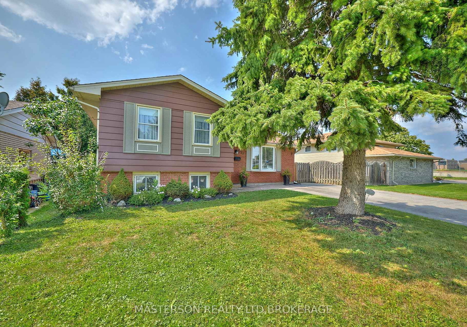 6137-kirkland-drive-niagara-falls-ontario-x12386097