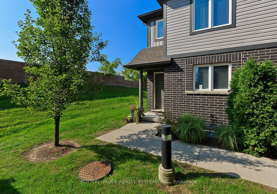 7768-ascot-circle-niagara-falls-ontario-x12386434