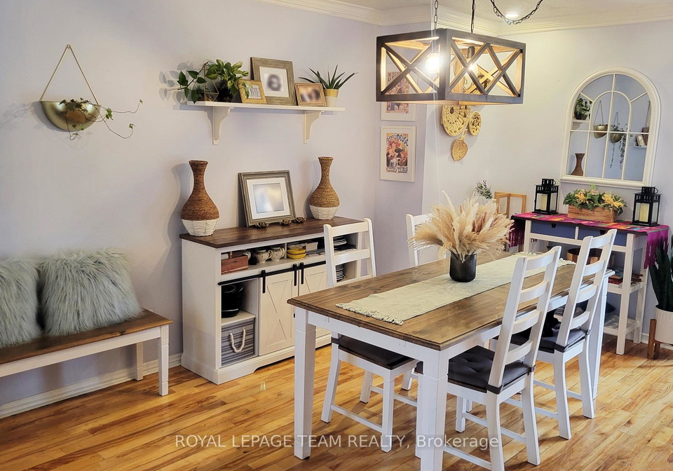 44-burlington-crescent-ottawa-ontario-x12386637