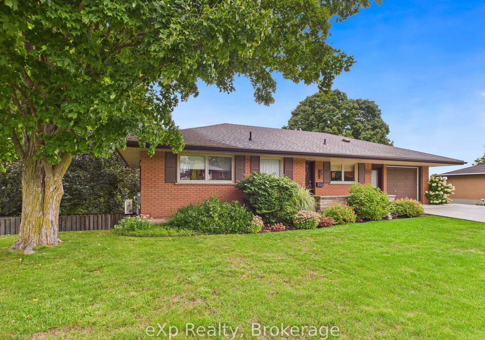 218-thomas-street-brockton-ontario-x12386705